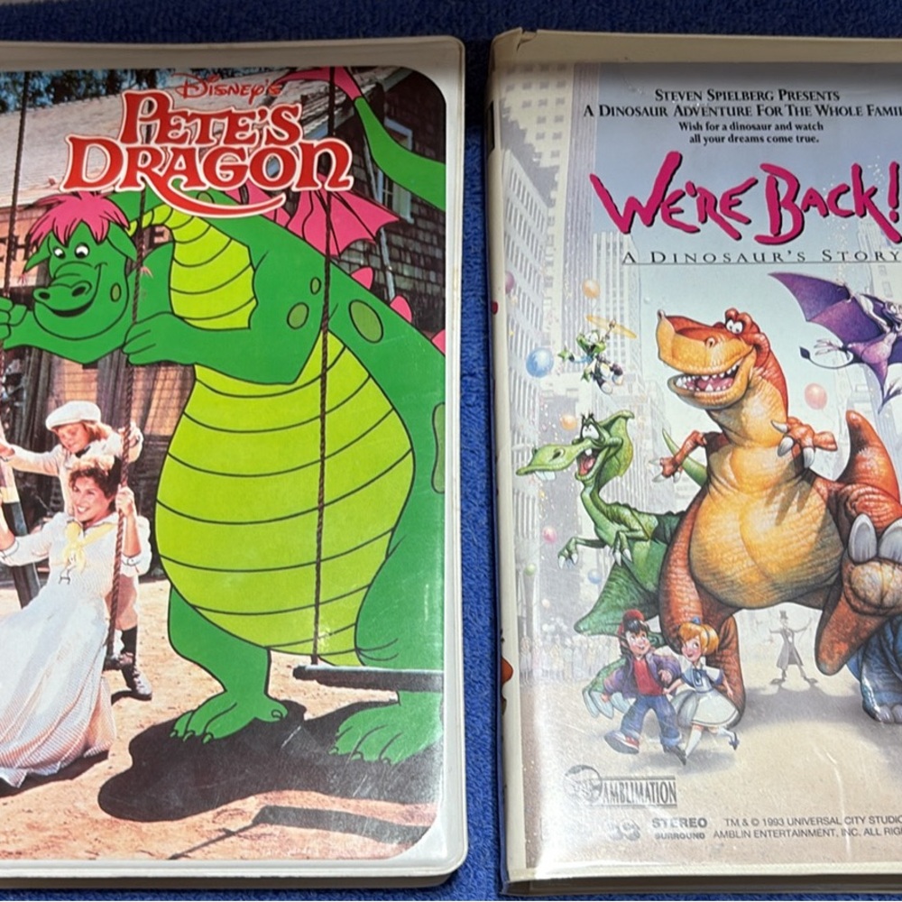 Disney We're Back! A Dinosaur's Story and Pete’s Dragon VHS - Red and Blue
